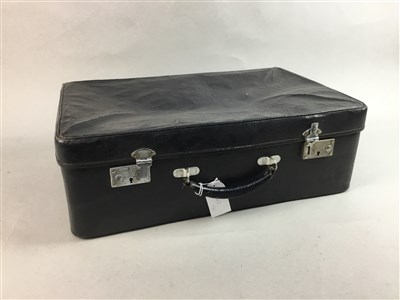 Lot 343 - A VINTAGE WOOD BOUND SUITCASE AND A SMALLER SUITCASE