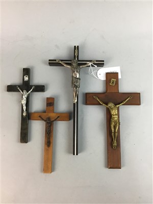 Lot 403 - A GROUP OF FOUR CRUCIFIXES