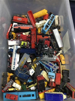 Lot 370 - A LOT OF VARIOUS DIE CAST VEHICLES