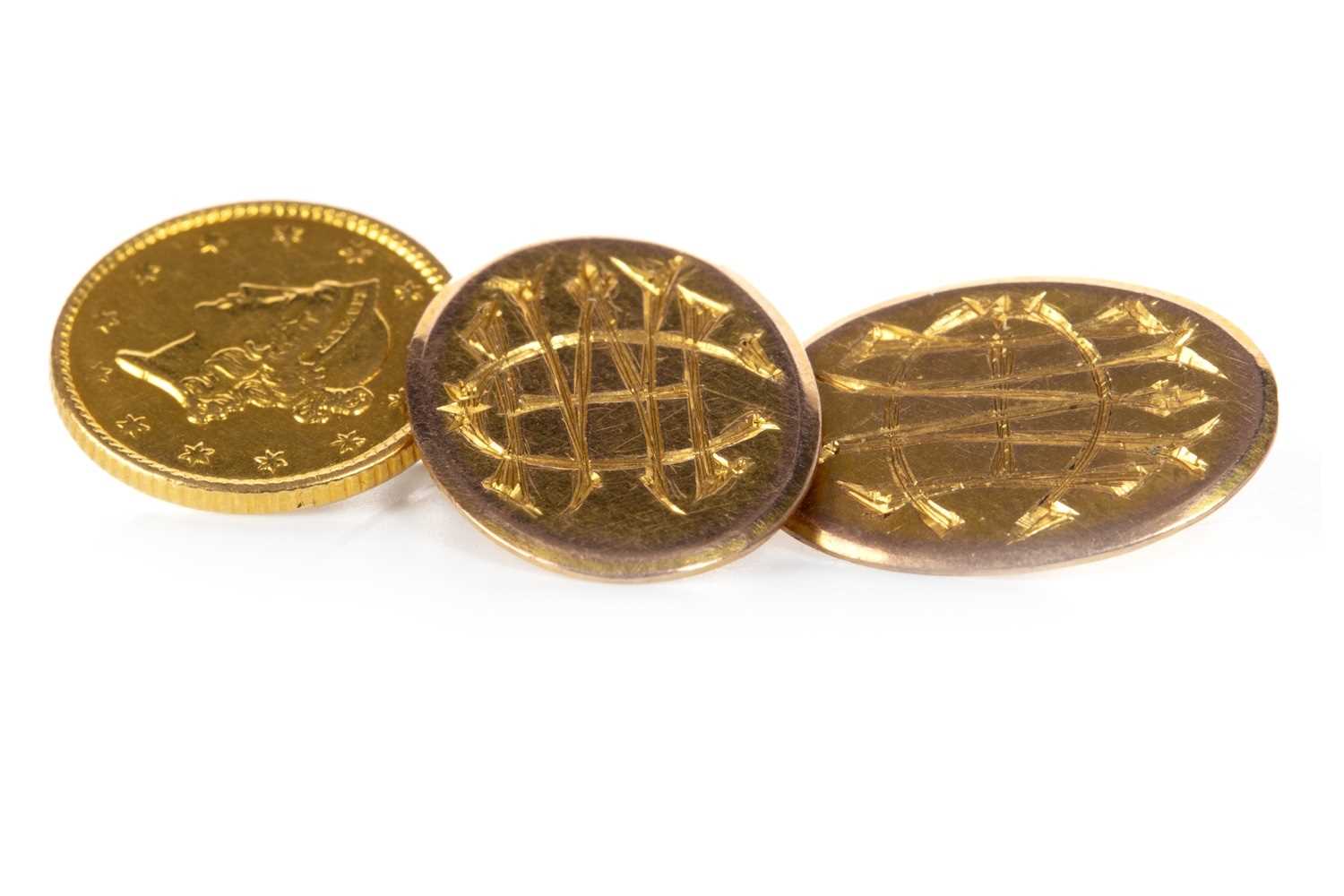 Lot 227 - A PAIR OF EARLY 20TH CENTURY CUFF LINKS