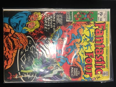 Lot 923 - A COLLECTION OF MARVEL COMICS INCLUDING FANTASTIC FOUR AND THE INVINCIBLE IRON MAN