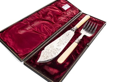 Lot 862 - A CASED SILVER BREAD KNIFE AND FORK ALONG WITH OTHER CUTLERY
