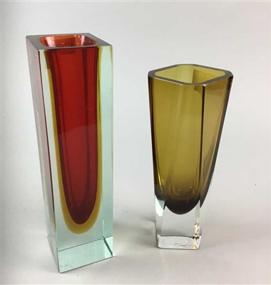 Lot 239 - A LOT OF COLOURED GLASS VASES