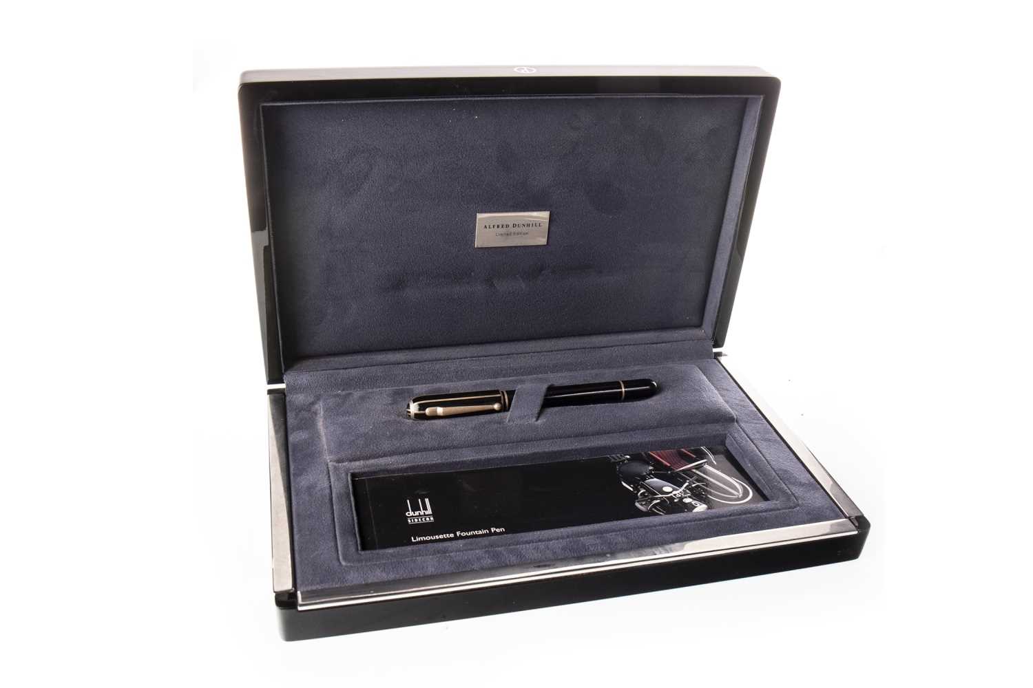 Lot 941 - A DUNHILL SIDECAR LIMOUSETTE FOUNTAIN PEN