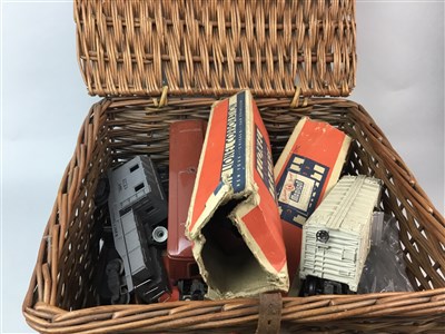 Lot 41 - A LOT OF AMERICAN TOYS