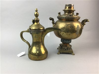 Lot 138 - A COPPER AND BRASS HUNTING HORN, BRASS LAMP, JUG AND A BRASS WARMER