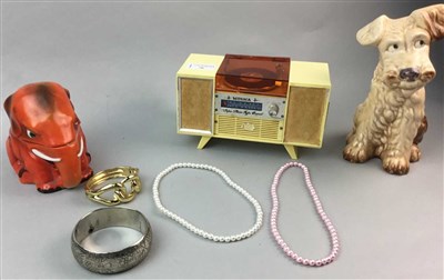 Lot 76 - A MUSICAL JEWELLERY BOX AND OTHER COLLECTABLES