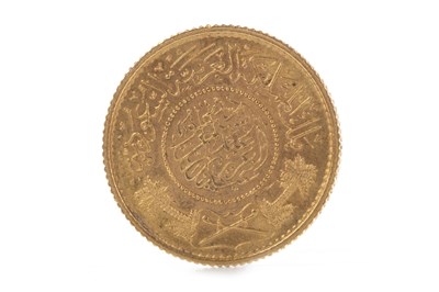 Lot 542 - AN EASTERN GOLD COIN