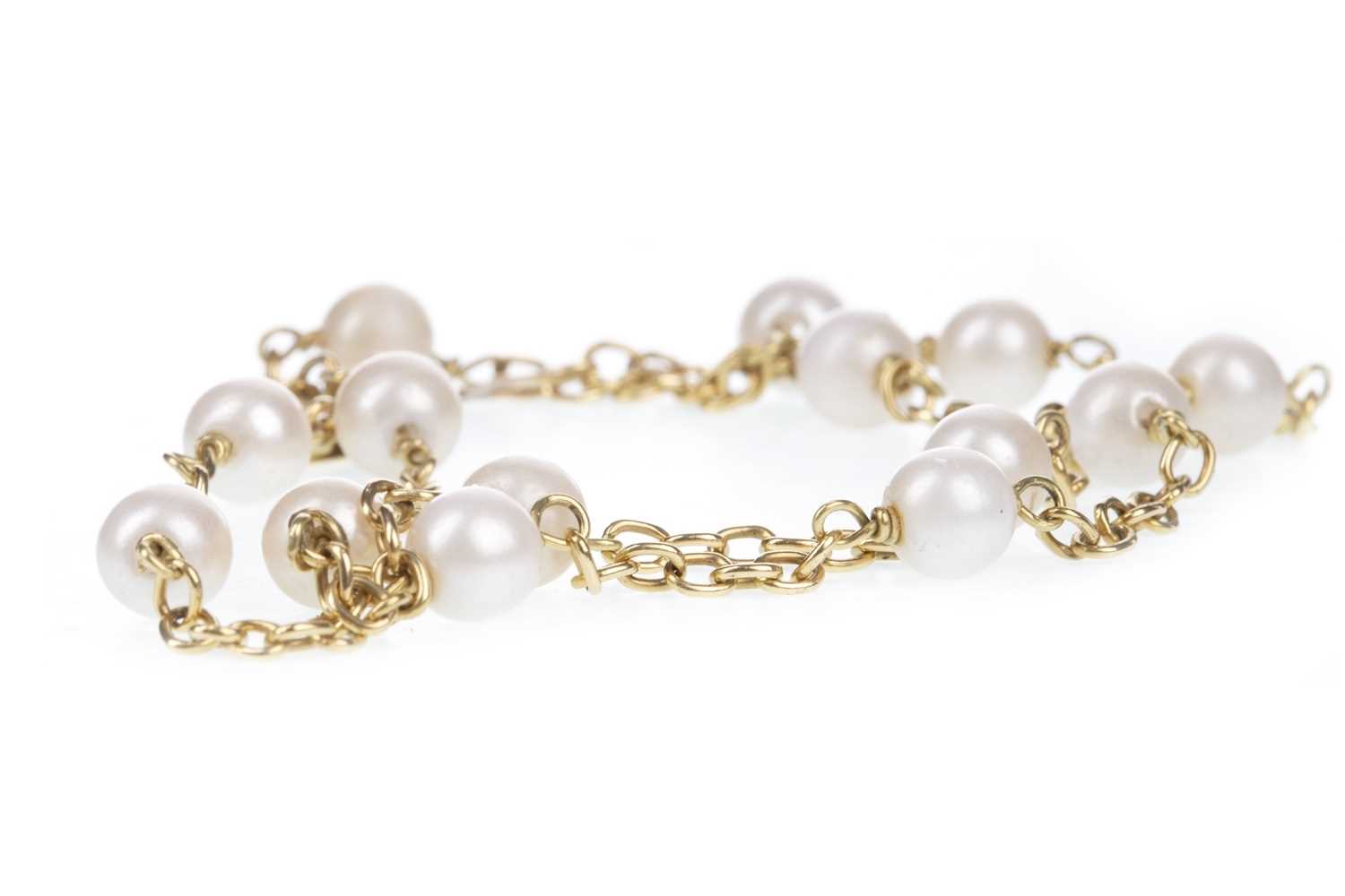 Lot 96 - A PEARL NECKLACE