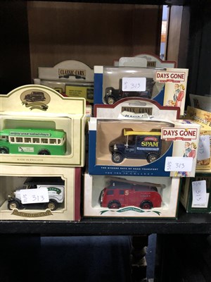 Lot 313 - A COLLECTION OF LLEDO, OXFORD AND OTHER DIE CAST MODEL VEHICLES