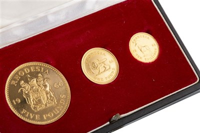 Lot 554 - A 1966 BANK OF RHODESIA SALISBURY GOLD COIN SET
