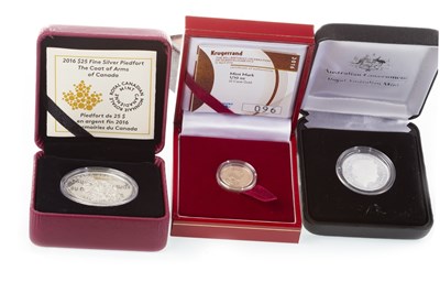 Lot 583 - A 1/10 OZ KRUGERRAND, AUSTRALIAN COIN AND A CANADIAN COIN
