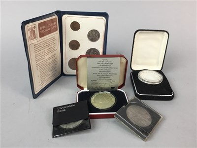 Lot 26 - A POBJOY MINT 'HMS KELLY' COMMEMORATIVE CROWN AND OTHER COINS
