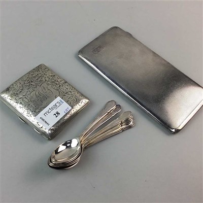 Lot 28 - A SILVER CIGARETTE CASE AND A COLLECTION OF PLATED ITEMS
