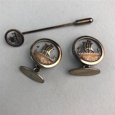 Lot 80 - A PAIR OF ORTAK SILVER CUFF LINKS AND A PIN