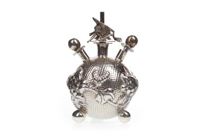 Lot 1004 - A CHINESE SILVER OPIUM BURNER