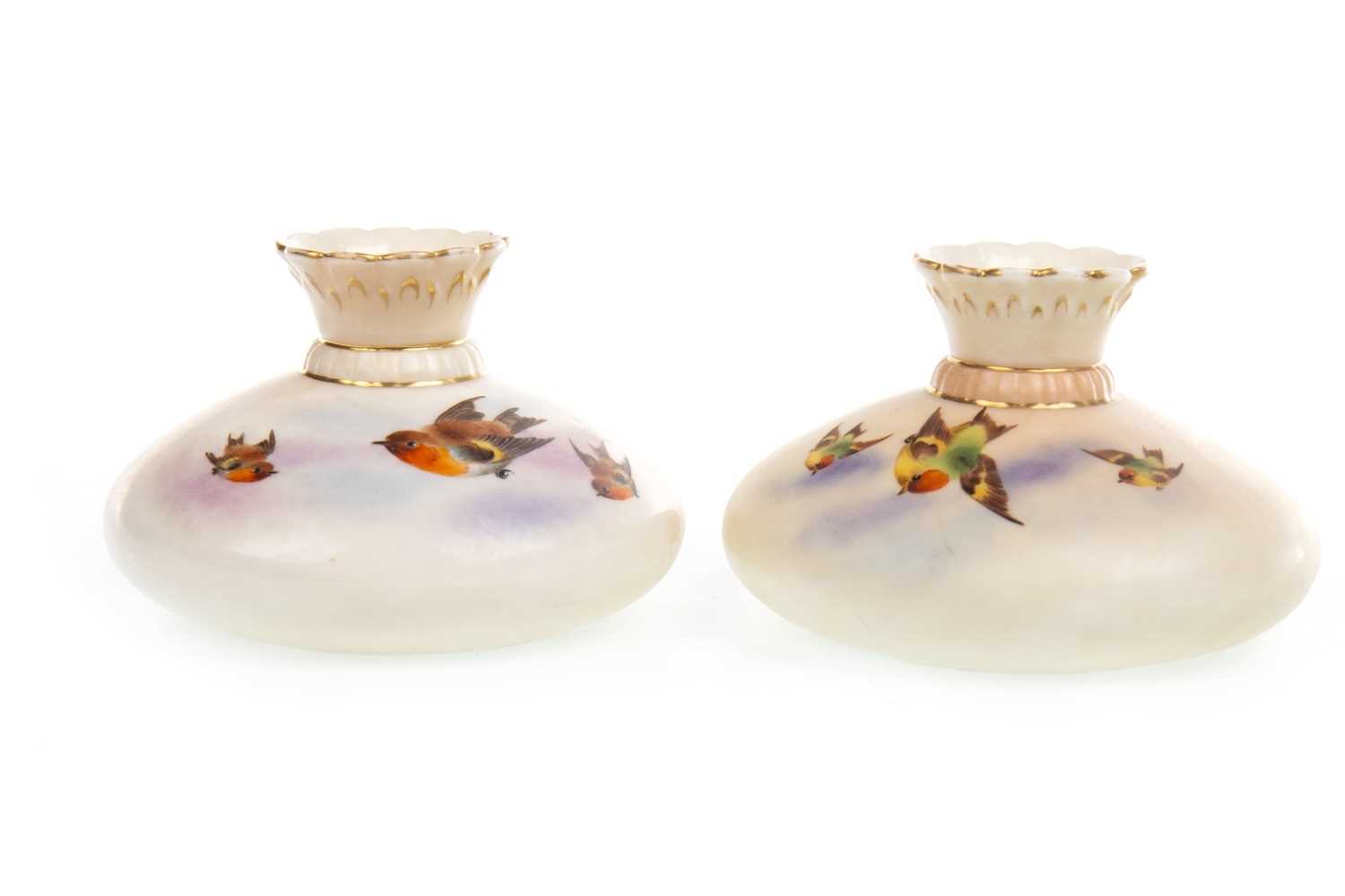 Lot 1142 - A PAIR OF LOCKE & CO WORCESTER VASES