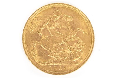 Lot 630 - A GOLD SOVEREIGN DATED 1902