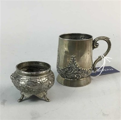 Lot 381 - A LOT OF SILVER ITEMS INCLUDING A CHRISTENING MUG