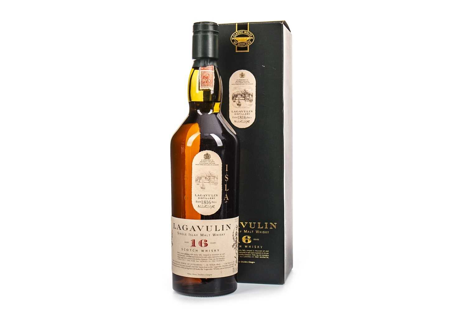Lot 170 - LAGAVULIN AGED 16 YEARS WHITE HORSE DISTILLERS