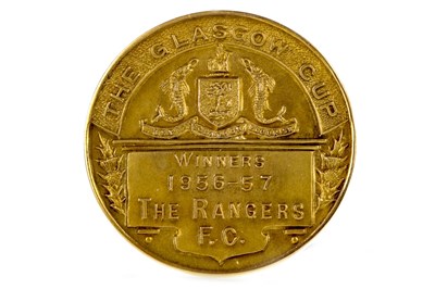 Lot 1933 - BOBBY SHEARER 'CAPTAIN CUTLASS' OF RANGERS F.C. - HIS GLASGOW CUP WINNERS GOLD MEDAL 1957