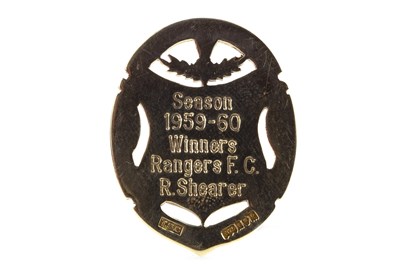 Lot 1938 - BOBBY SHEARER 'CAPTAIN CUTLASS' OF RANGERS F.C. - HIS GLASGOW CUP WINNERS GOLD MEDAL 1960