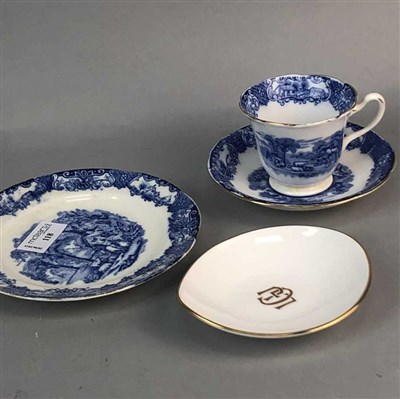 Lot 118 - A HEATHCOTE CHINA BLUE AND WHITE TEA SERVICE, A PARAGON PART TEA SERVICE AND OTHER ITEMS
