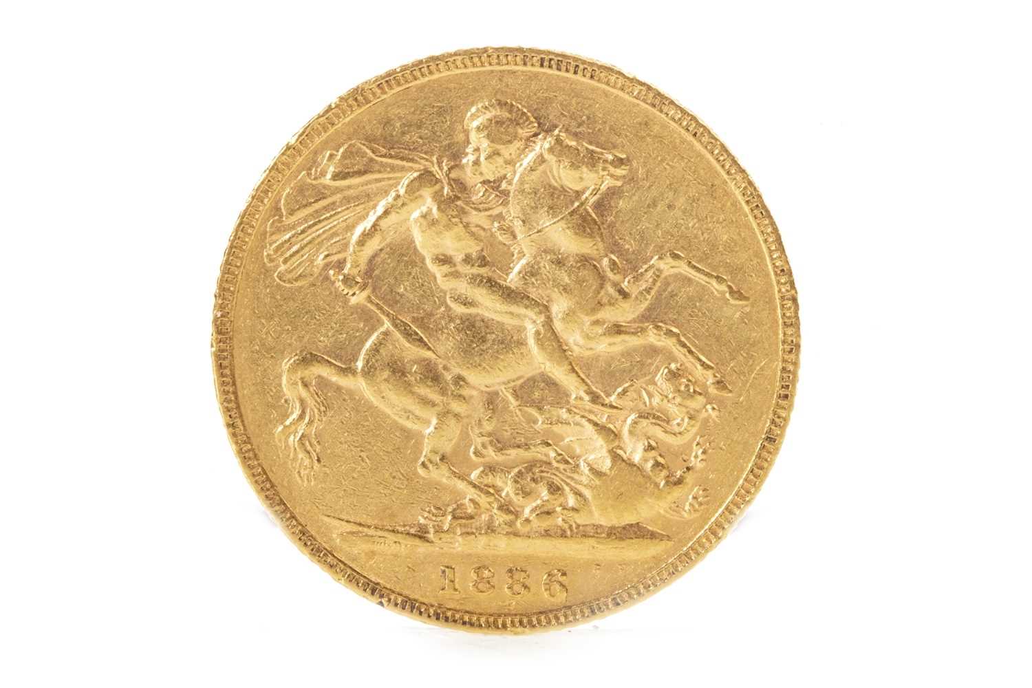 Lot 515 - A GOLD SOVEREIGN, 1886