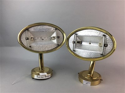 Lot 297 - A LOT OF TWO BRASS WALL LIGHTS, AN ART DECO STYLE TABLE LAMP AND TWO ADDITIONAL SHADES