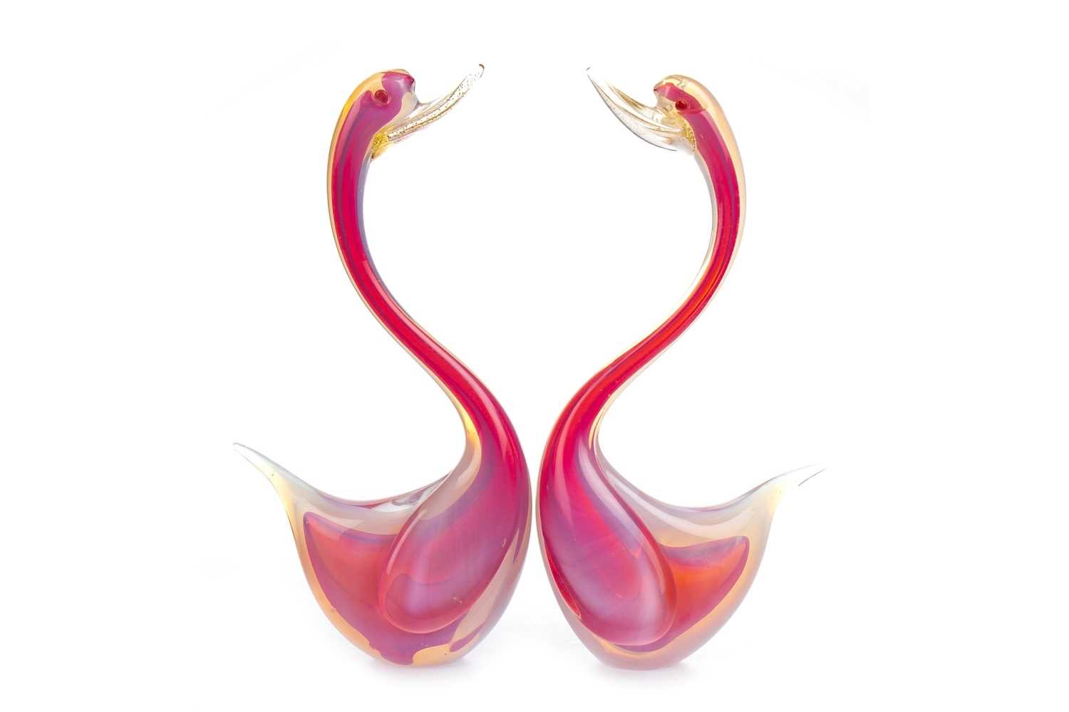 Lot 1273 - A PAIR OF OPALESCENT MURANO GLASS SWANS