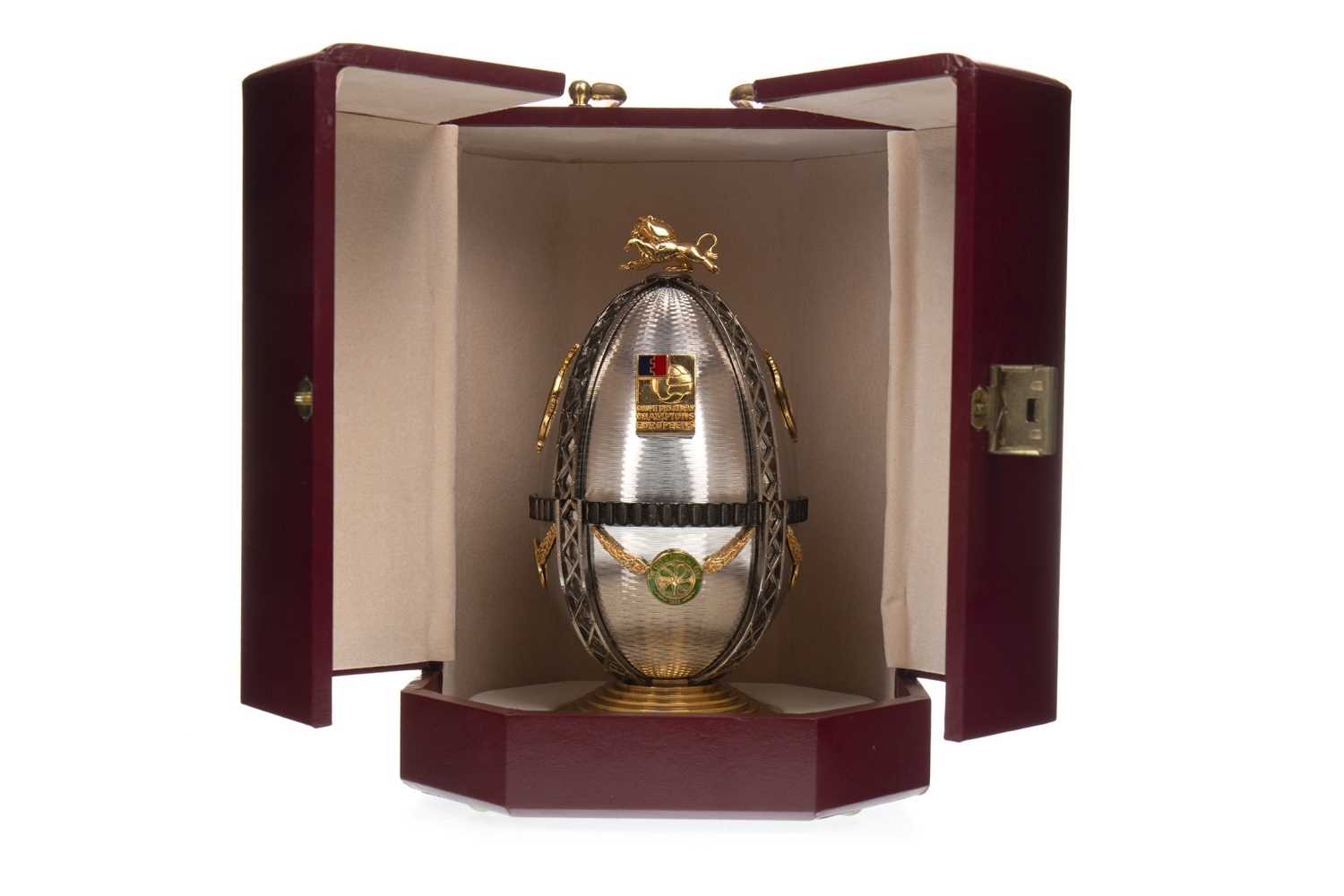 Lot 1915 - THE JIMMY JOHNSTONE FABERGE EGG BY SARAH FABERGE