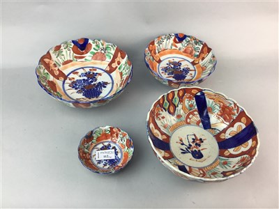 Lot 112 - A CHINESE FAMILLE VERTE CIRCULAR PLATE, A NORITAKE LIDDED VASE AND OTHER CERAMICS