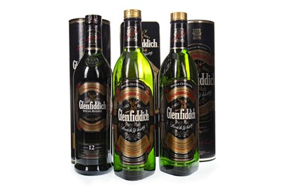 Lot 337 - TWO BOTTLES OF GLENFIDDICH SPECIAL OLD RESERVE AND ONE GLENFIDDICH SPECIAL RESERVE 12 YEARS OLD