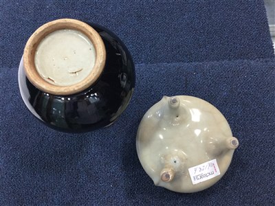 Lot 1128 - AN EARLY 20TH CENTURY CHINESE MONOCHROME CENSER AND A VASE