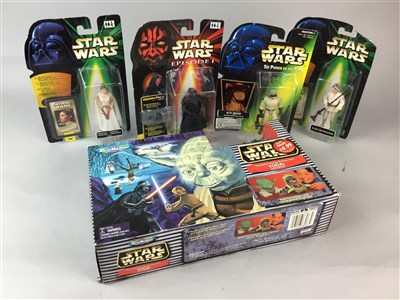 Lot 413 - A LOT OF STAR WARS AND OTHER TOYS