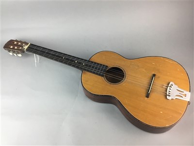 Lot 415 - A VINTAGE ACOUSTIC GUITAR