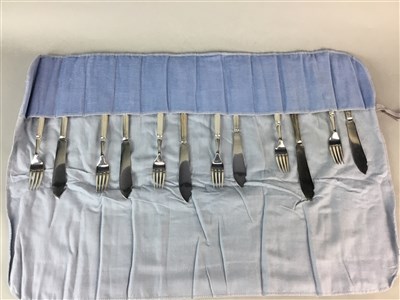 Lot 307 - A LOT OF SIX SILVER PLATED FISH KNIVES AND FORKS AND OTHER FLATWARE
