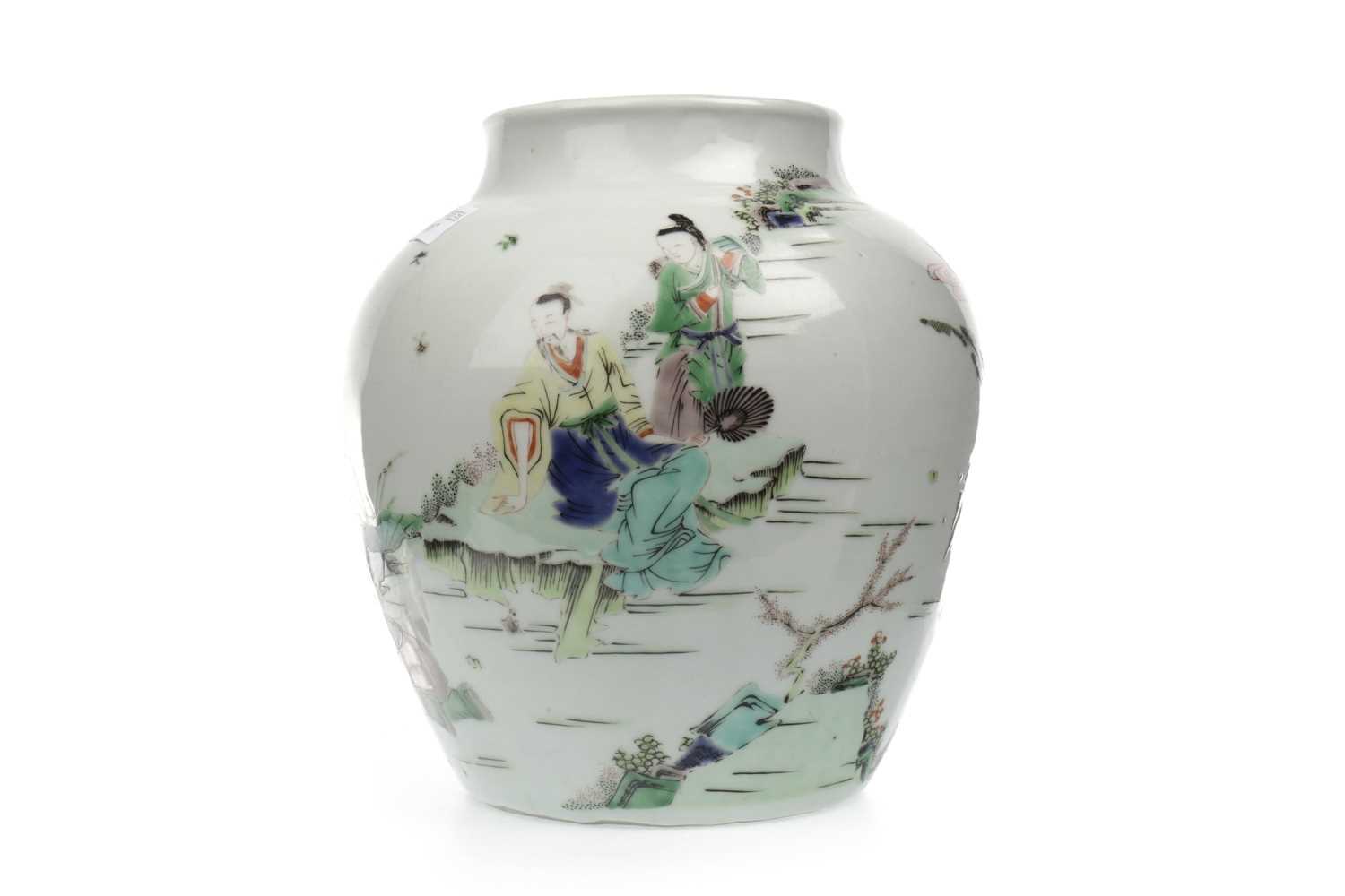 Lot 1167 - AN EARLY 20TH CENTURY CHINESE FAMILLE VERTE VASE