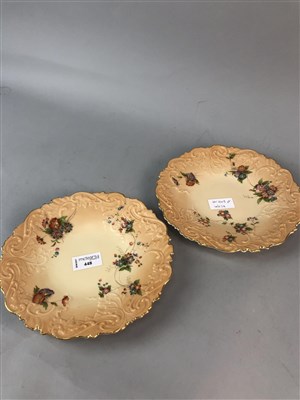 Lot 448 - A PAIR OF WORCESTER CIRCULAR DISHES