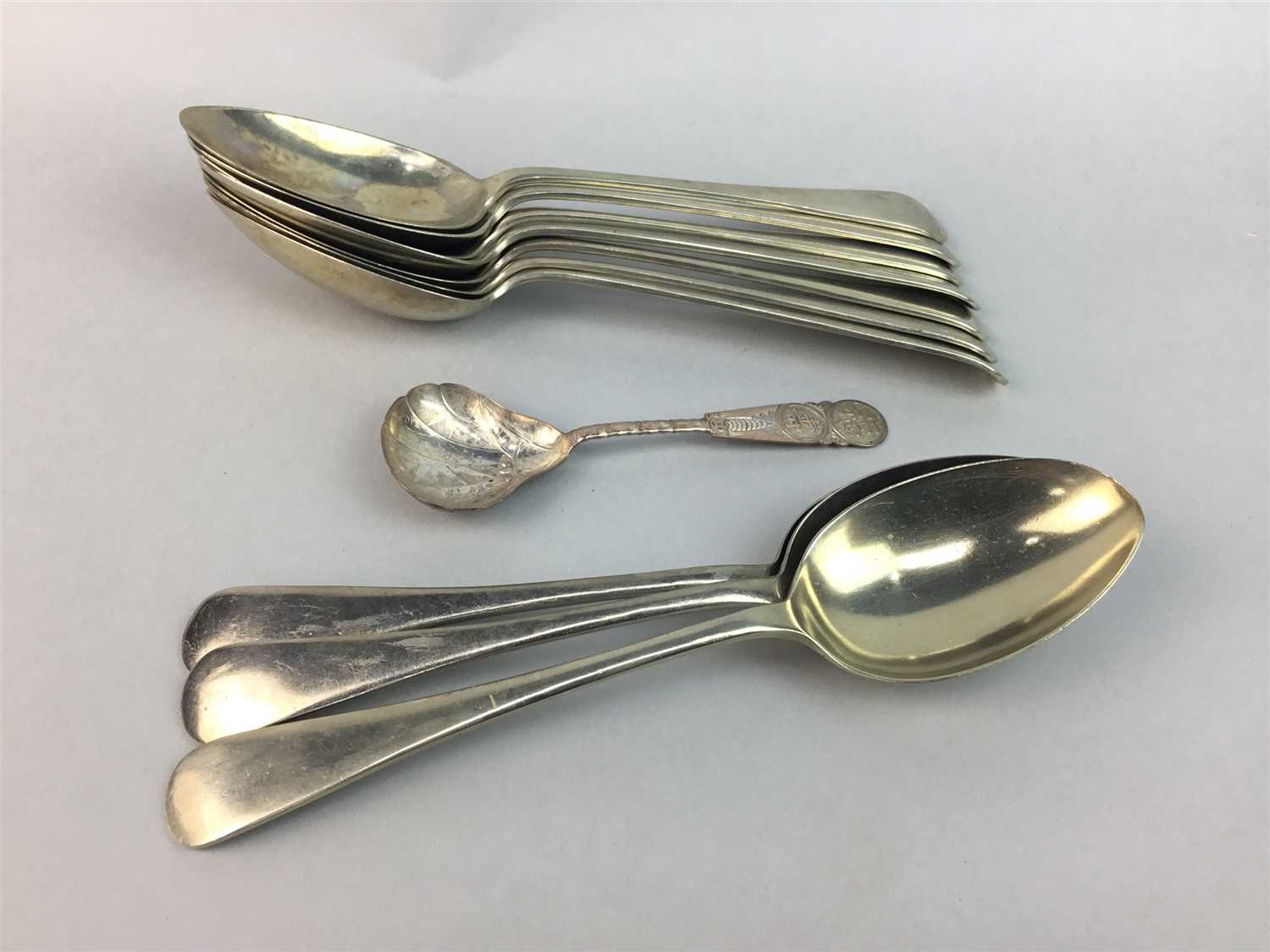 Lot 26 - A CHINESE SPOON AND OTHER CUTLERY