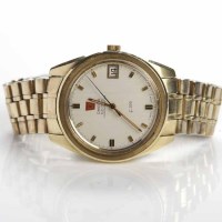 Lot 104 - GENTLEMAN'S OMEGA ELECTRONIC F300 CHRONOMETER...