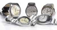 Lot 117 - LOT OF FIVE GENTLEMAN'S SEIKO AUTOMATIC...