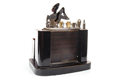 Lot 1691 - A RONSON ART DECO TABLE LIGHTER IN THE FORM OF A COCKTAIL BAR