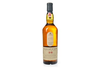 Lot 107 - LAGAVULIN AGED 16 YEARS WHITE HORSE DISTILLERS