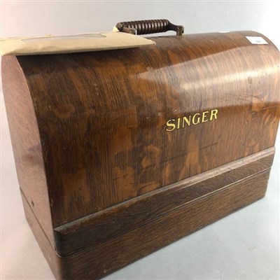 Lot 205 - CASED SINGER SEWING MACHINE