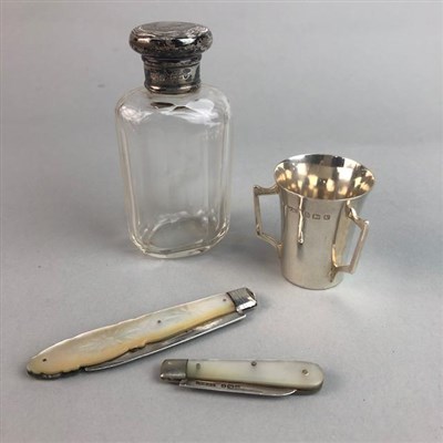 Lot 85 - A SILVER TOPPED BOTTLE, MAPPIN & WEBB CUP AND TWO SILVER KNIVES