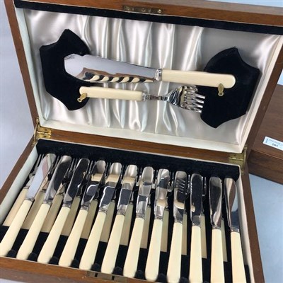 Lot 285 - TWO CANTEENS OF SILVER PLATED CUTLERY
