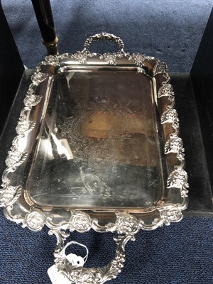 Lot 283 - A COLLECTION OF PLATED ITEMS
