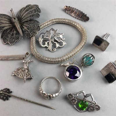 Lot 188 - A FILIGREE BUTTERFLY BROOCH AND OTHER SILVER AND COSTUME JEWELLERY