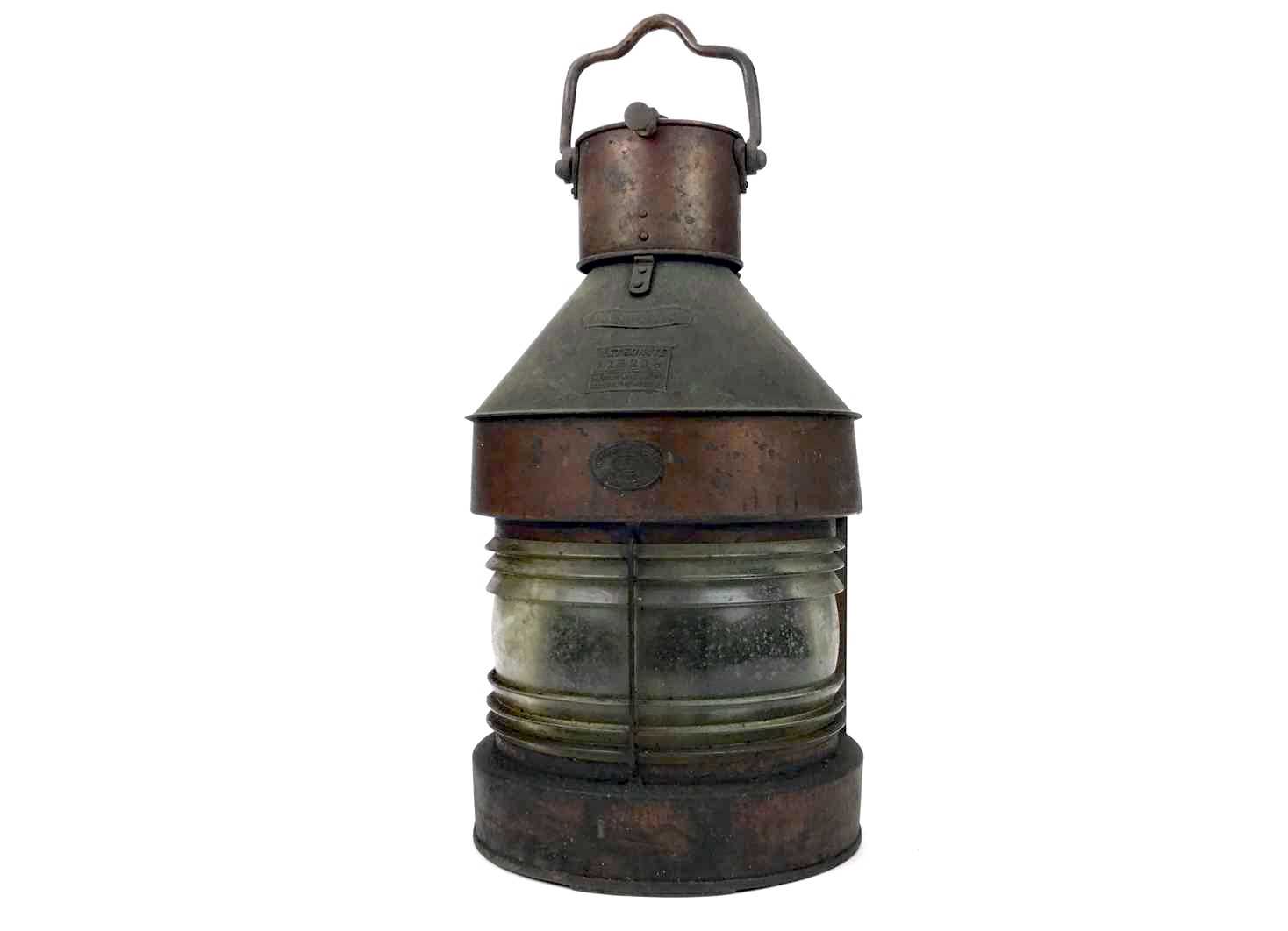 Lot 805 - A SHIPS COPPER MASTHEAD LAMP BY HARVIE